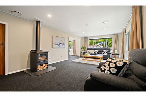 Photo of property in 9 Leacroft Street, Bishopdale, Christchurch, 8053