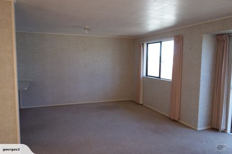 Photo of property in 11 Rogan Street, Mount Roskill, Auckland, 1041