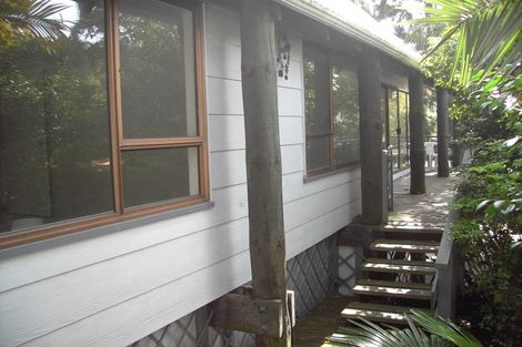 Photo of property in 2/11 Long Bay Drive, Torbay, Auckland, 0630