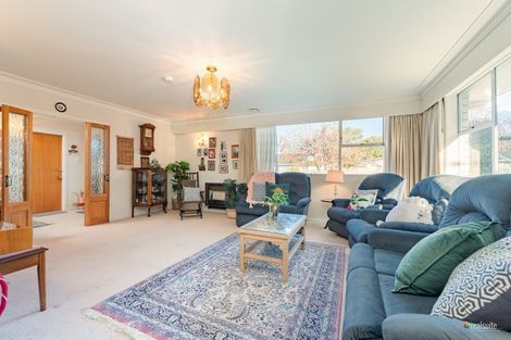 Photo of property in 43 Orr Crescent, Hutt Central, Lower Hutt, 5011