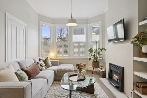 Photo of property in 323 Rattray Street, Dunedin Central, Dunedin, 9016