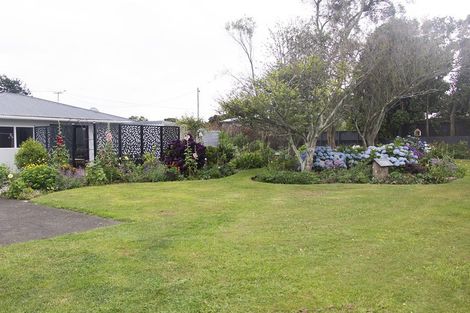 Photo of property in 61 Terou Street, Manaia, 4612