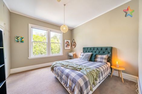 Photo of property in 100 Korokoro Road, Korokoro, Lower Hutt, 5012