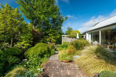 Photo of property in 166 Ilam Road, Ilam, Christchurch, 8041