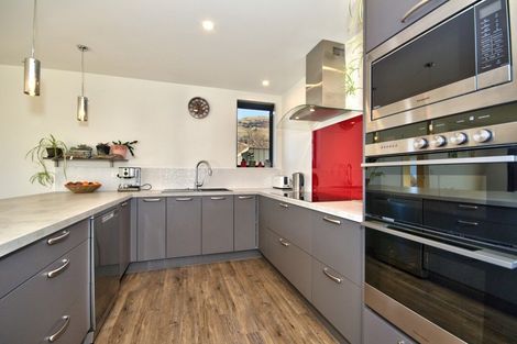 Photo of property in 3 Woodley Place, Glenorchy, 9372