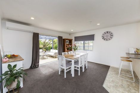 Photo of property in 23 Charles Cross Street, Longburn, Palmerston North, 4412