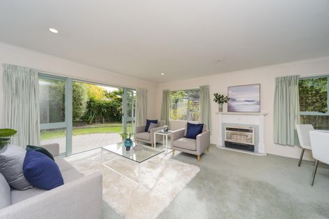 Photo of property in 3 Winston Avenue, Hokowhitu, Palmerston North, 4410