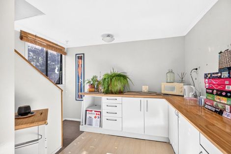 Photo of property in 1242 East Coast Road, Redvale, Albany, 0794