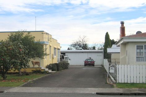 Photo of property in 1418 Woodstock Avenue, Mayfair, Hastings, 4122