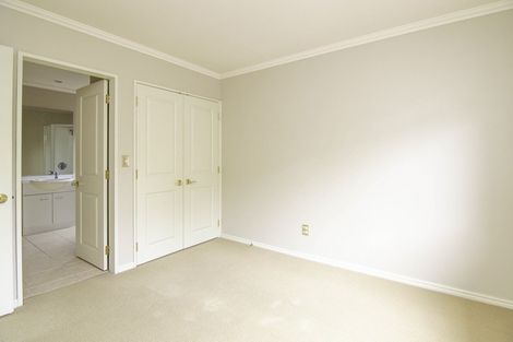 Photo of property in 4 Pastoral Lane, Hokowhitu, Palmerston North, 4410