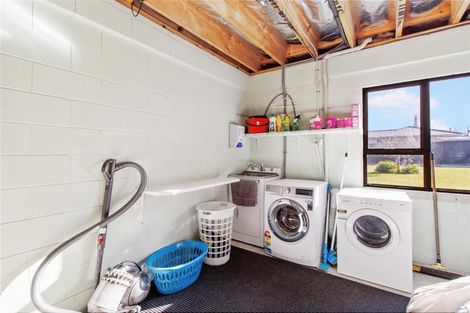 Photo of property in 6 Exeter Street, Waimate, 7924