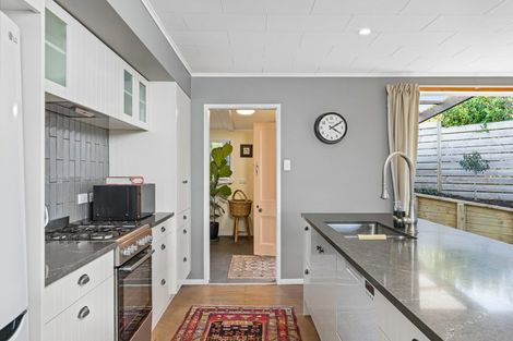 Photo of property in 26 Seatoun Avenue, Leigh, Warkworth, 0985