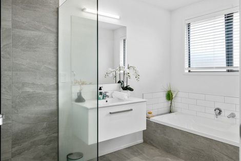 Photo of property in 67 Hastings Road, Pyes Pa, Tauranga, 3112