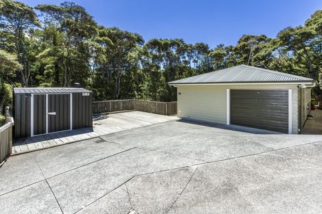 Photo of property in 11a Viridian Lane, Greenhithe, Auckland, 0632