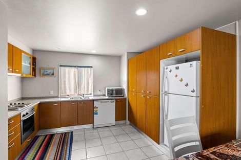 Photo of property in 50a Arawa Street, New Lynn, Auckland, 0600