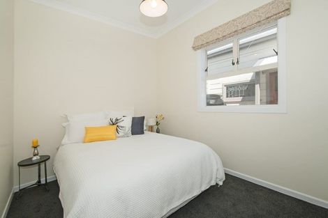 Photo of property in 11 Beach Street, Petone, Lower Hutt, 5012