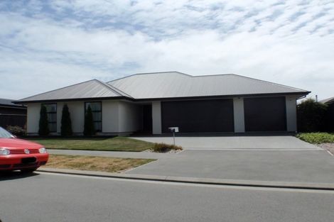 Photo of property in 10 Loeb Place, Rolleston, 7614