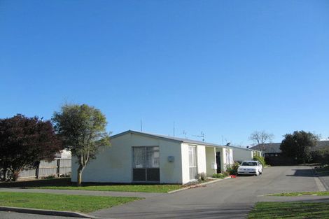 Photo of property in 3 Tyrone Street, Belfast, Christchurch, 8051