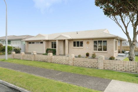 Photo of property in 557 Fraser Street, Greerton, Tauranga, 3112