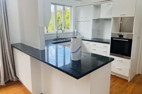 Photo of property in 14 Cloverly Crescent, Campbells Bay, Auckland, 0630