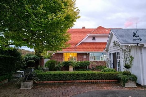 Photo of property in 84 Parkes Avenue, Saint Johns Hill, Whanganui, 4501