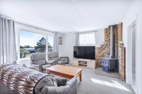 Photo of property in 11 Toroa Place, Tokoroa, 3420