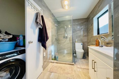 Photo of property in 91 Everglade Drive, Totara Heights, Auckland, 2105