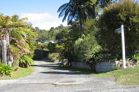 Photo of property in 2 Hauraki Terrace, Pukawa Bay, Turangi, 3381