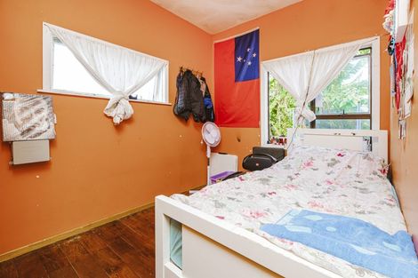 Photo of property in 11 Hall Avenue, Mangere, Auckland, 2022