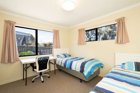 Photo of property in 4 Arataki Grove, Waitarere Beach, Levin, 5510