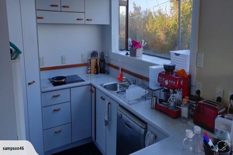 Photo of property in 140 Nicholson Road, Khandallah, Wellington, 6035