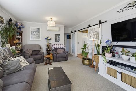 Photo of property in 30c York Street, Picton, 7220