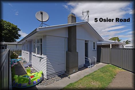 Photo of property in 5 Osier Road, Greenmeadows, Napier, 4112