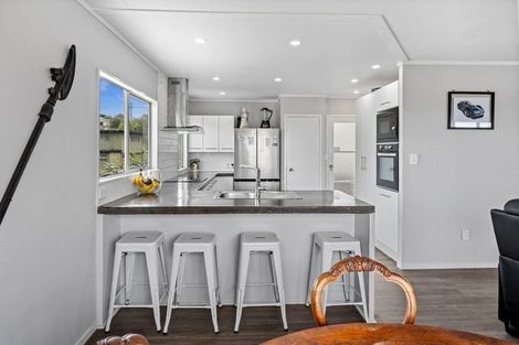 Photo of property in 6a Glover Place, Onerahi, Whangarei, 0110