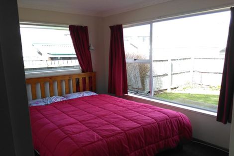 Photo of property in 2/129 Maidstone Road, Ilam, Christchurch, 8041