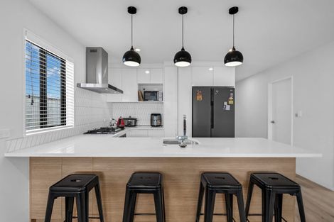 Photo of property in 7 Aho Lane, Karaka, Papakura, 2113