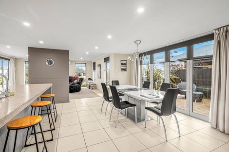 Photo of property in 14 Torbay Avenue, Huntingdon, Ashburton, 7774