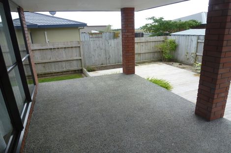 Photo of property in 129 Ruapehu Drive, Fitzherbert, Palmerston North, 4410