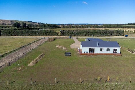 Photo of property in 86 Racecourse Road, Amberley, 7482