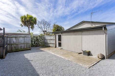 Photo of property in 5 Badger Street, Parklands, Christchurch, 8083