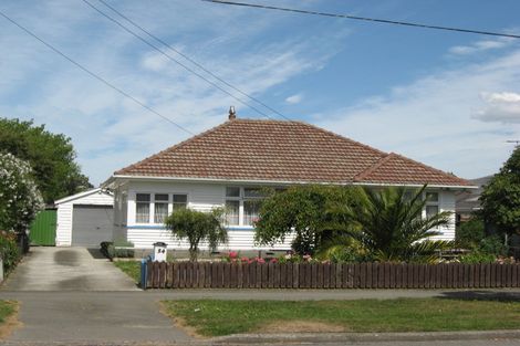 Photo of property in 34 Mcgregors Road, Bromley, Christchurch, 8062