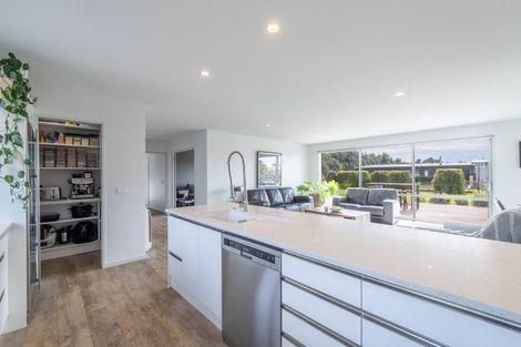 Photo of property in 30 Kakariki Way, Otatara, Invercargill, 9879