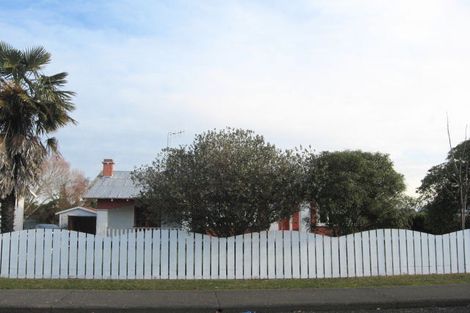 Photo of property in 701 Victoria Street, Parkvale, Hastings, 4122