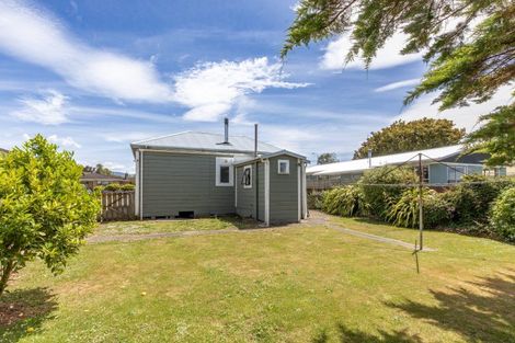 Photo of property in 5 Rawhiti Street, Dannevirke, 4930