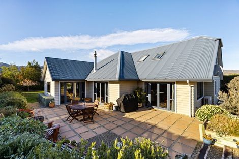 Photo of property in 5 Ethereal Crescent, Mount Pisa, Cromwell, 9383