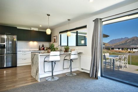 Photo of property in 6 Silver Street, Lower Shotover, Queenstown, 9304