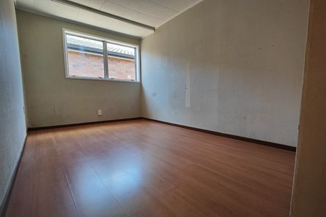 Photo of property in 31 Glennandrew Drive, Half Moon Bay, Auckland, 2012