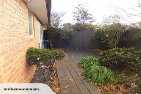 Photo of property in 17e Division Street, Riccarton, Christchurch, 8041