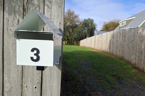 Photo of property in 3 Cambridge Road, Riverhead, 0820