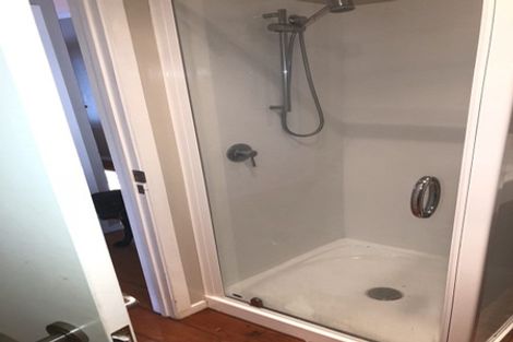 Photo of property in 1/51 Deep Creek Road, Waiake, Auckland, 0630